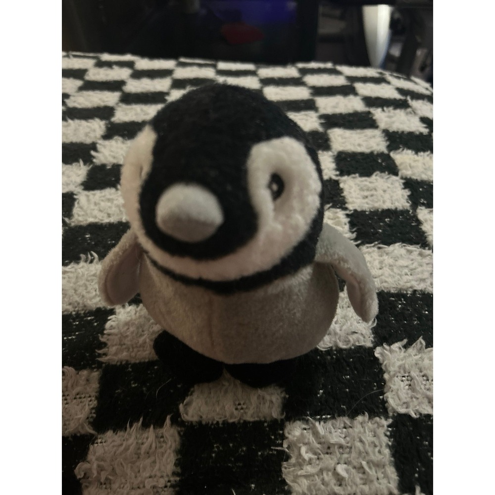 Plush baby‎ penguin